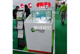 上海開(kāi)店如何利用展柜讓你的商店高大上起來(lái)？